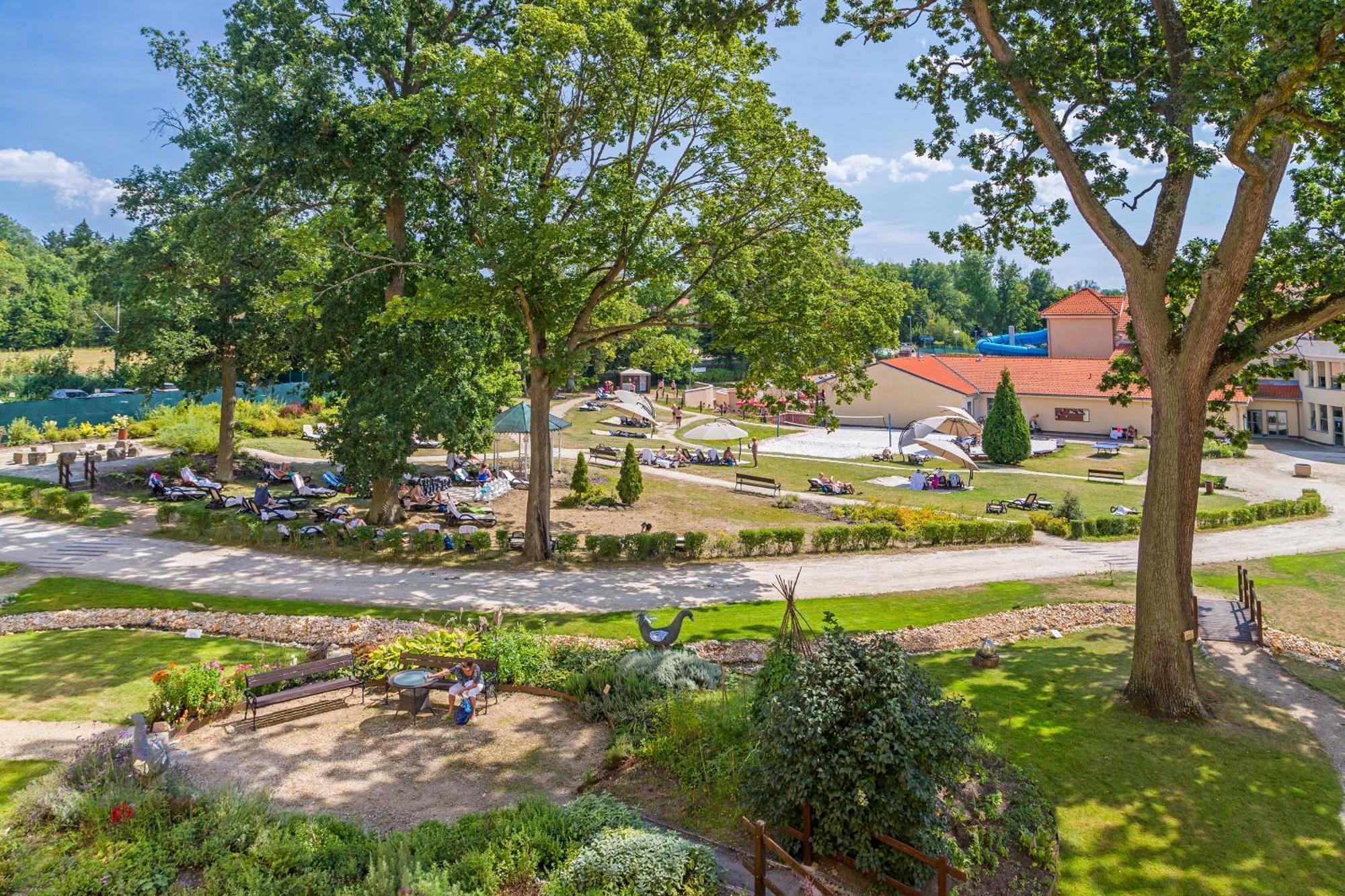 Spa Resort Pawlik-Aquaforum Františkovy Lázně Exterior foto